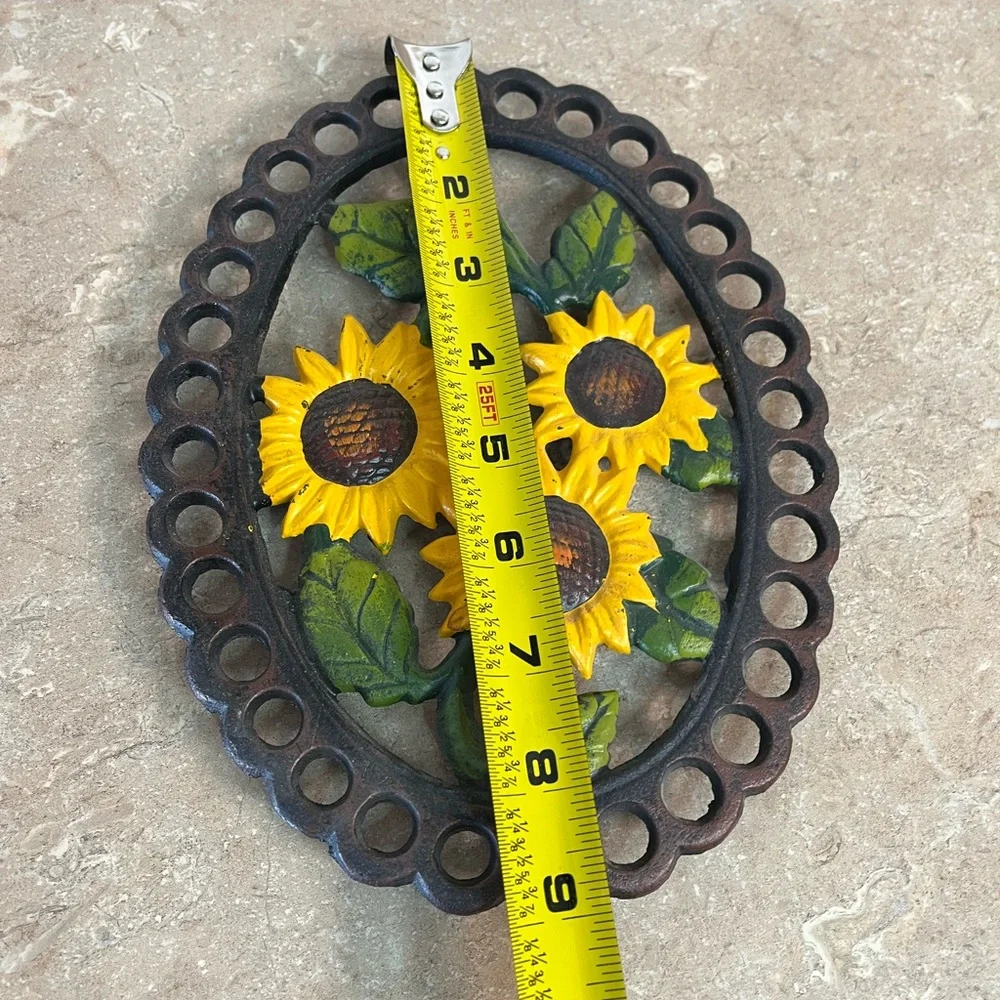 Sunflower cast iron trivet